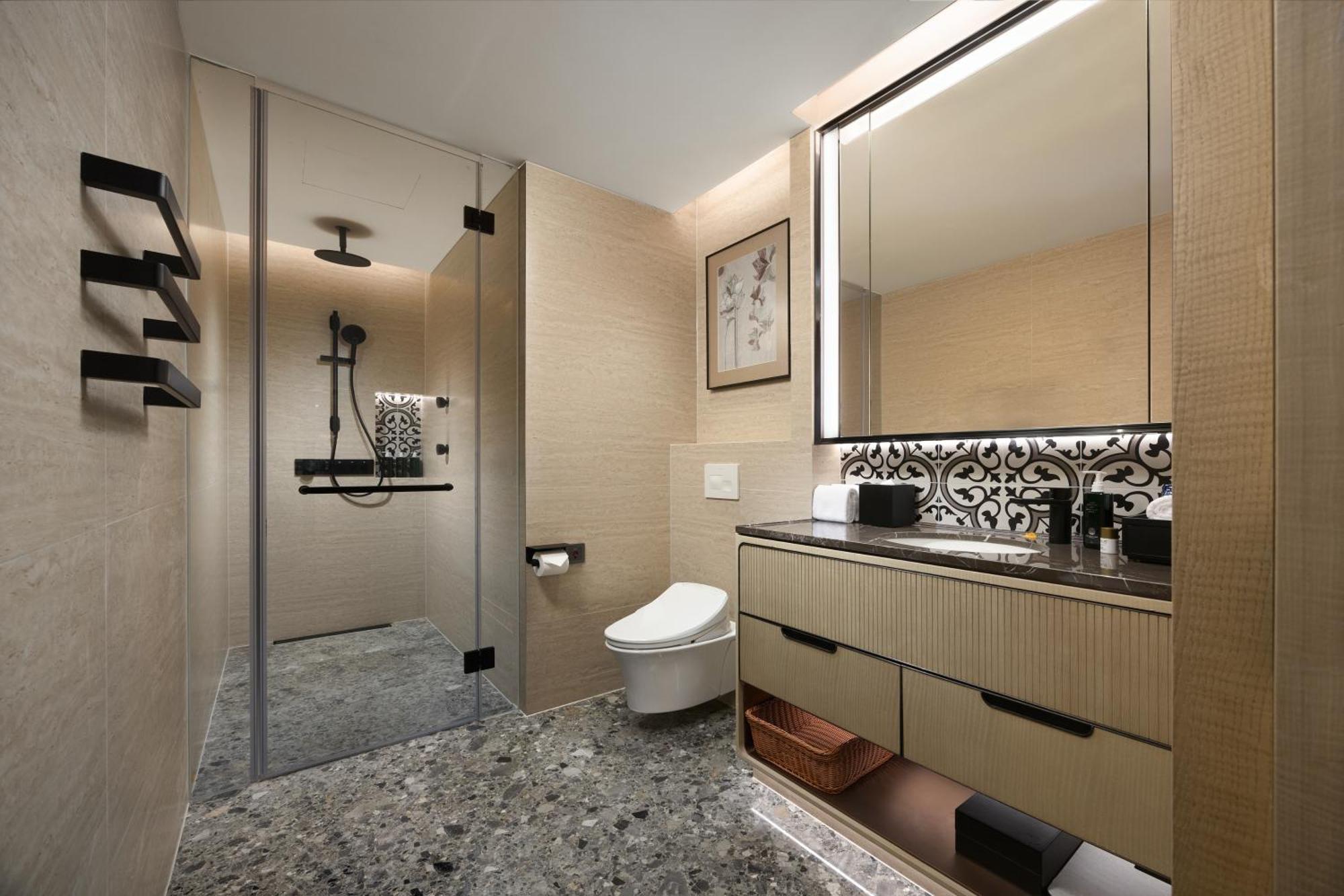 Haig Court - Welcome Drink & Welcome Fruit Hotel 4*
